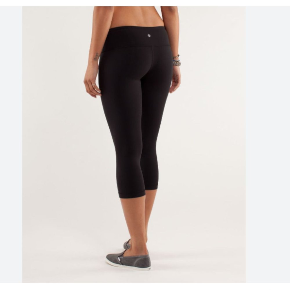 Lululemon Wunder Under Crop - Black